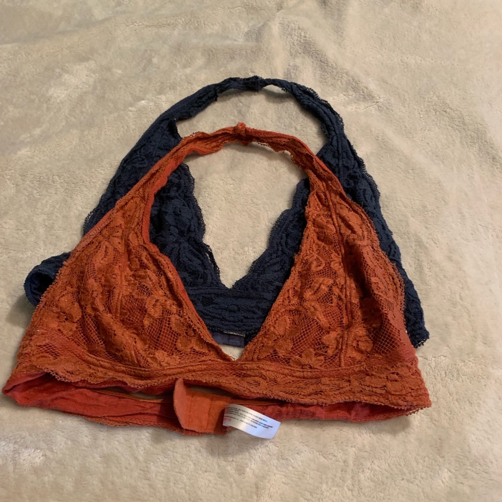 2 lace bralettes